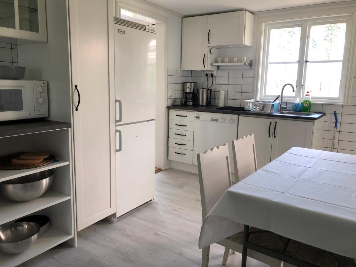 Modern Lakeside Cottage & Boat Near Isaberg Kavsjo المظهر الخارجي الصورة